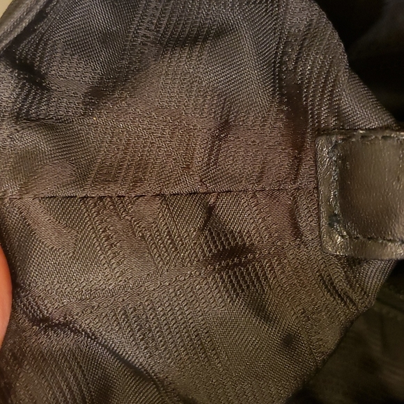 Chanel tote - Picture 16 of 17